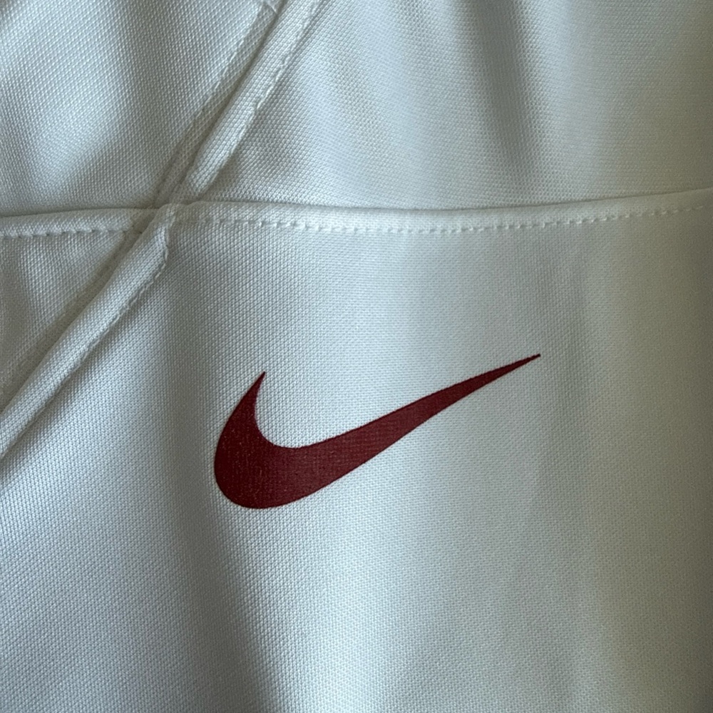 Nike Men's White Jersey with Red Number - Picture 6 of 7